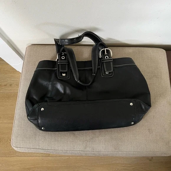 Coach Soho pleated leather purse - Picture 2 of 11